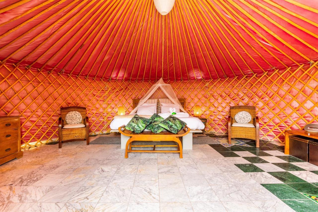 Finca De Arrieta Village - Yurts And Stone Cottages - Shared Pool - Walking Distance To Arrieta Beach - Eco Friendly Tabayesco Dış mekan fotoğraf