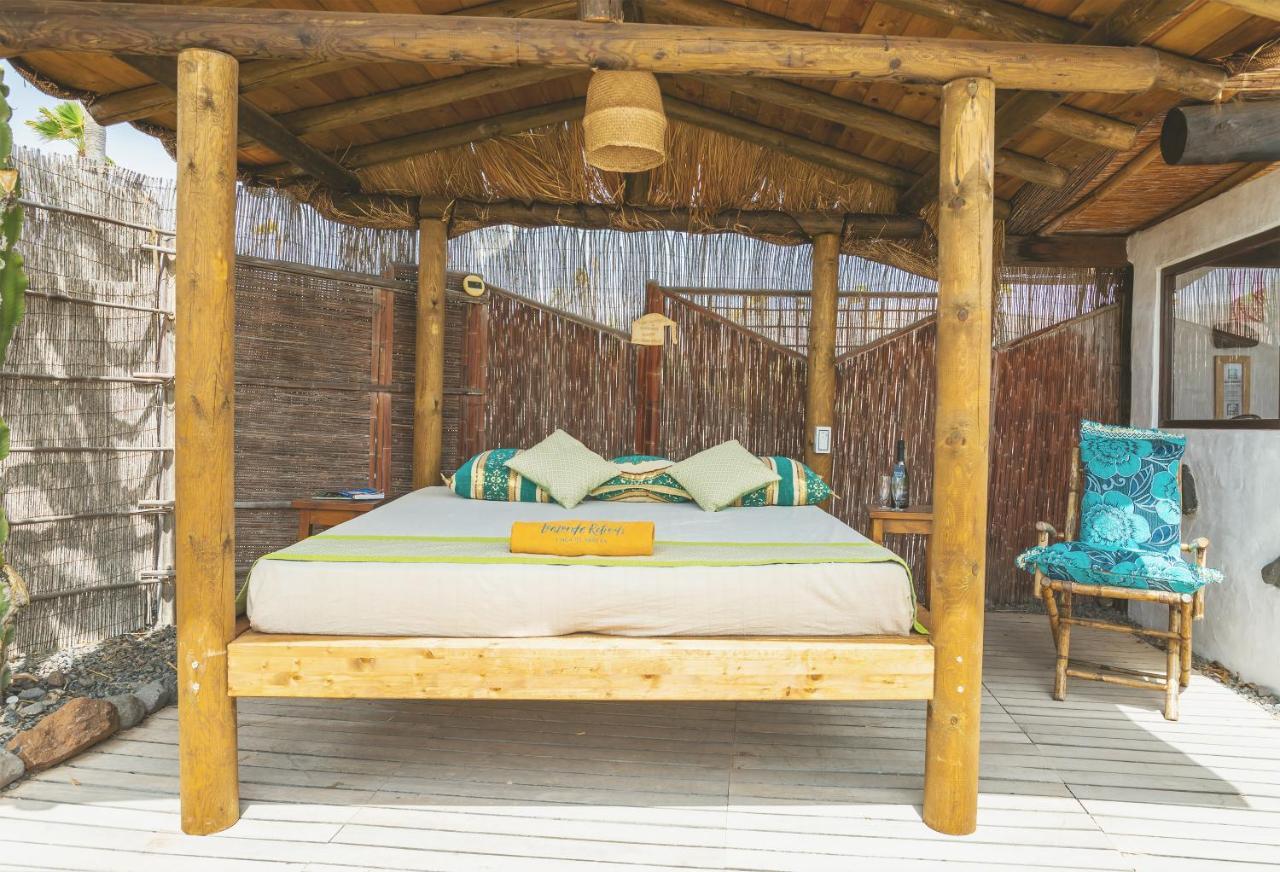 Finca De Arrieta Village - Yurts And Stone Cottages - Shared Pool - Walking Distance To Arrieta Beach - Eco Friendly Tabayesco Dış mekan fotoğraf