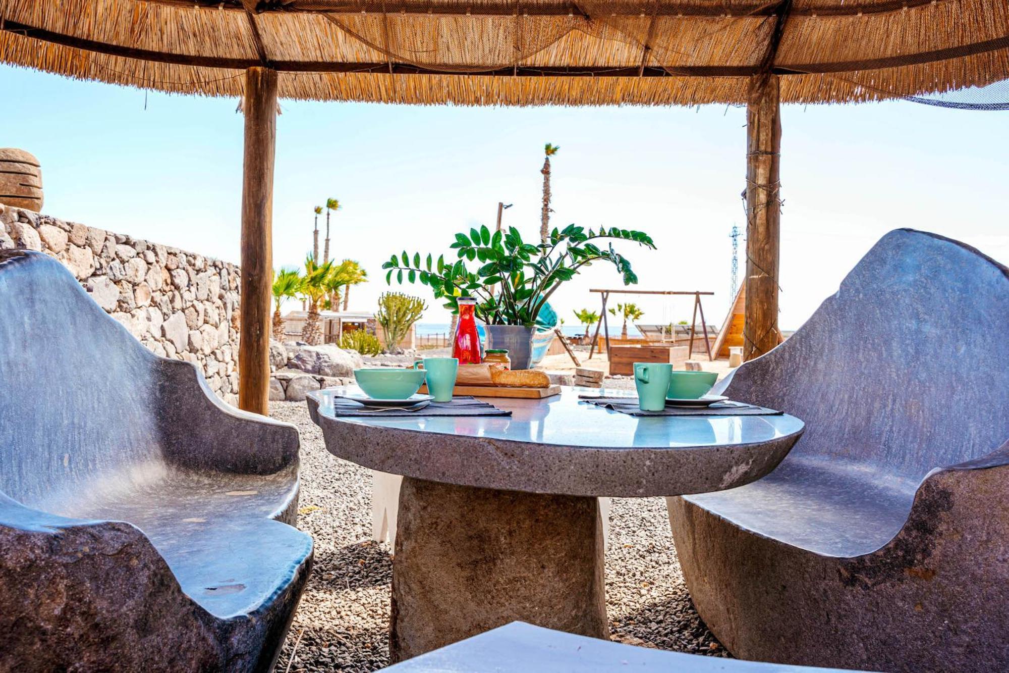 Finca De Arrieta Village - Yurts And Stone Cottages - Shared Pool - Walking Distance To Arrieta Beach - Eco Friendly Tabayesco Dış mekan fotoğraf